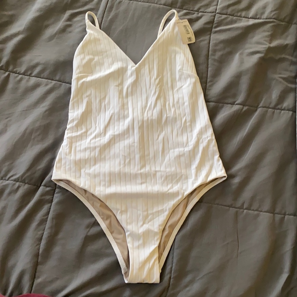 Lululemon V-neck ribbed one piece